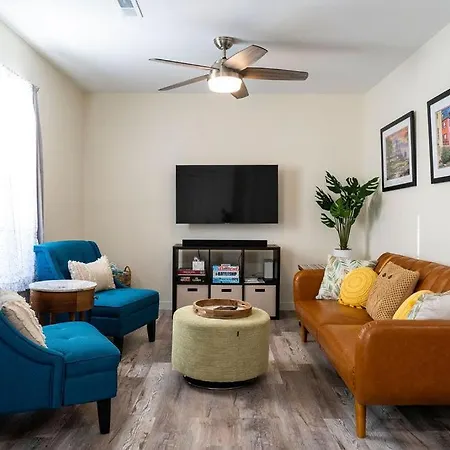 Madrona'S Cottage B- Fully Fenced And Pet Friendly